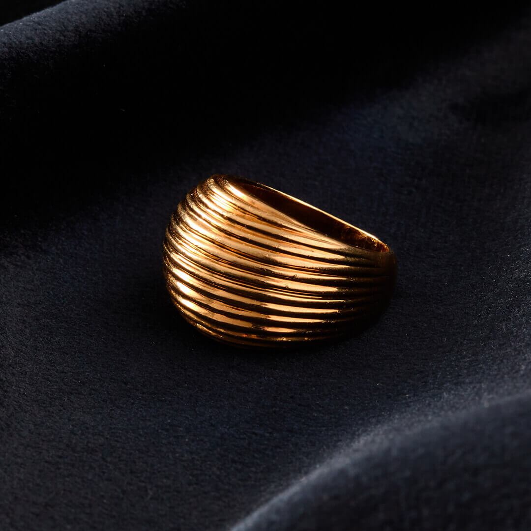 An 18ct Gold Linear Ring by Asprey