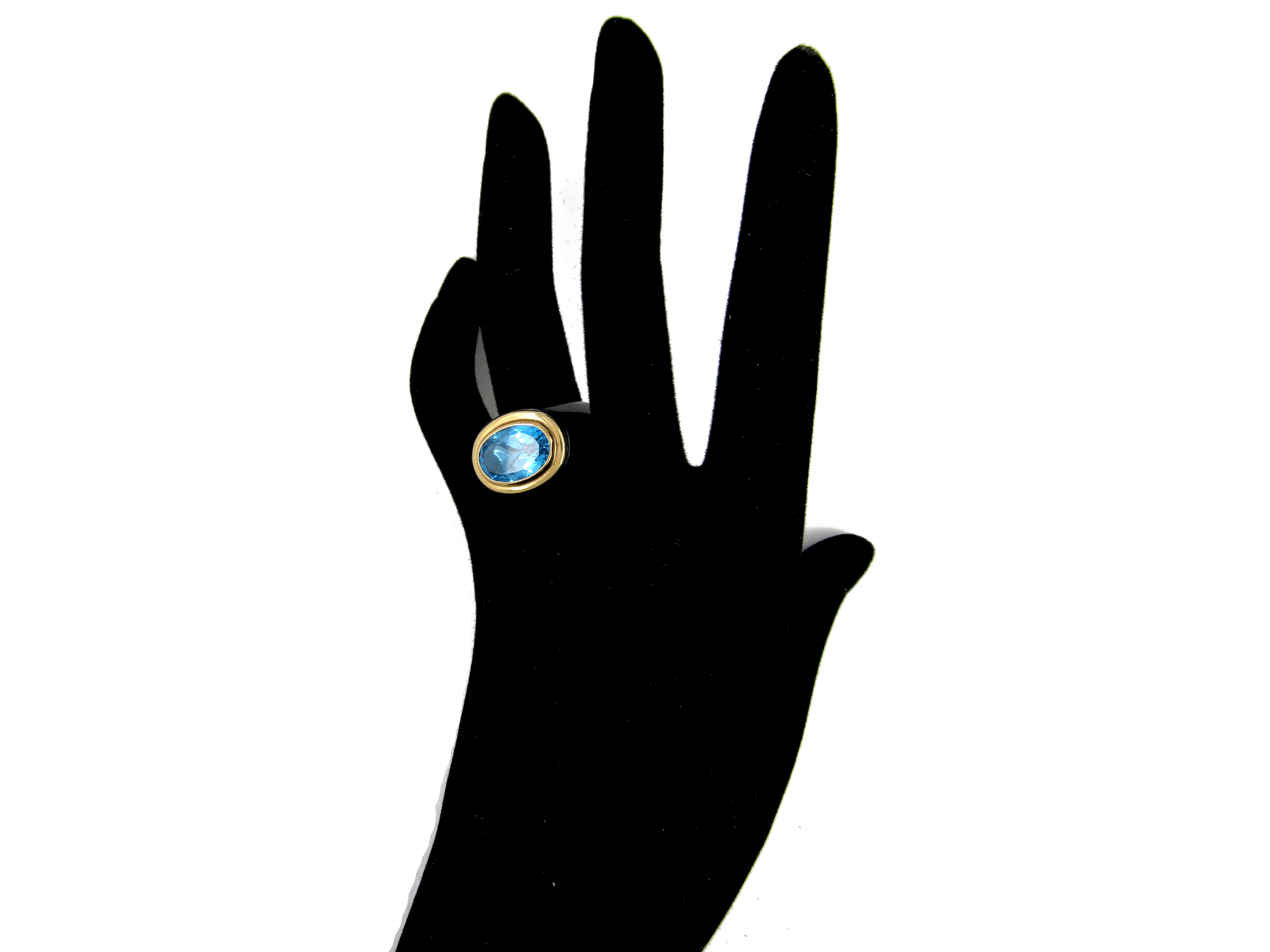 Blue Topaz & Onyx Gold Ring - The Antique Jewellery Company