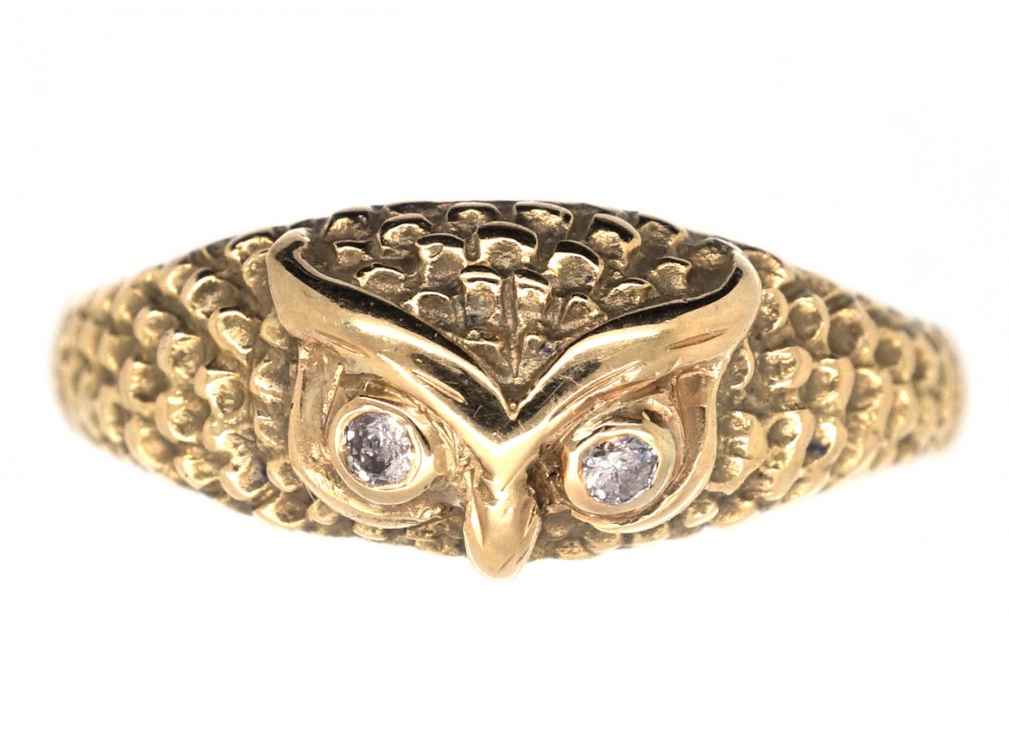 18ct Gold Owl Ring with Diamond Eyes - The Antique Jewellery Company